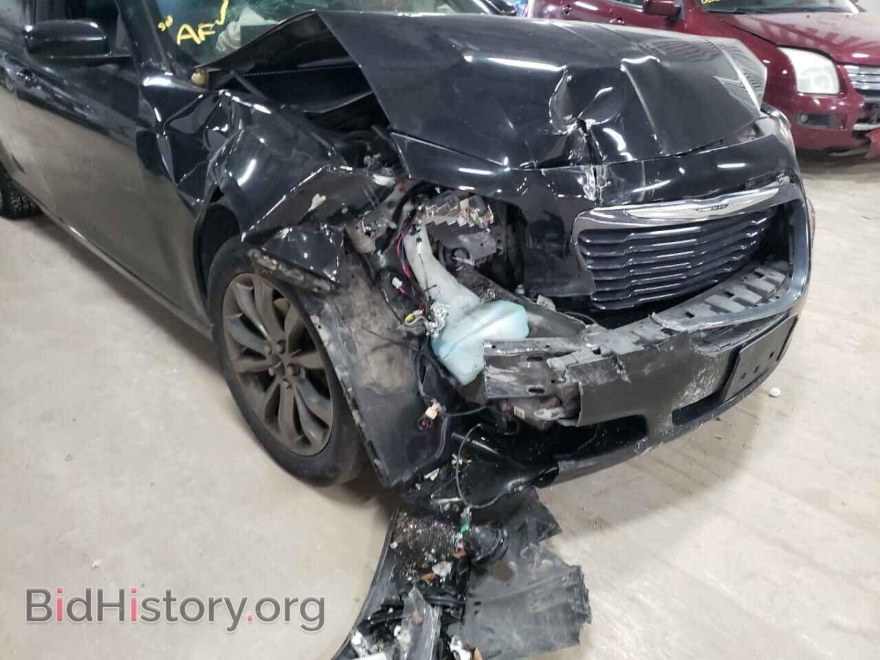 2014 CHRYSLER 300 - VIN: 2C3CCAGG4EH356035 - Фото 9