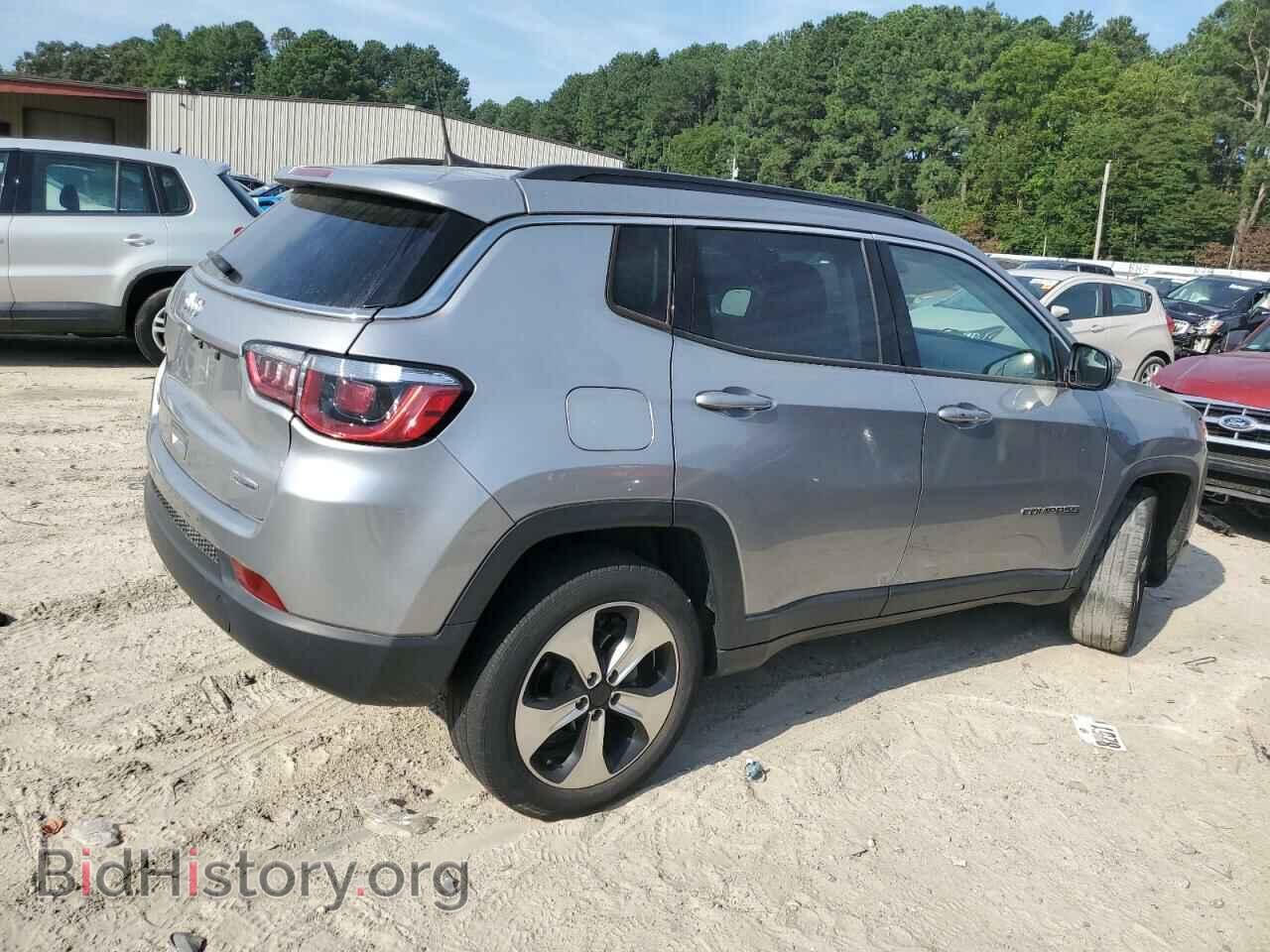 2019 JEEP COMPASS - VIN: 3C4NJDBB1KT598971 - Фото 3