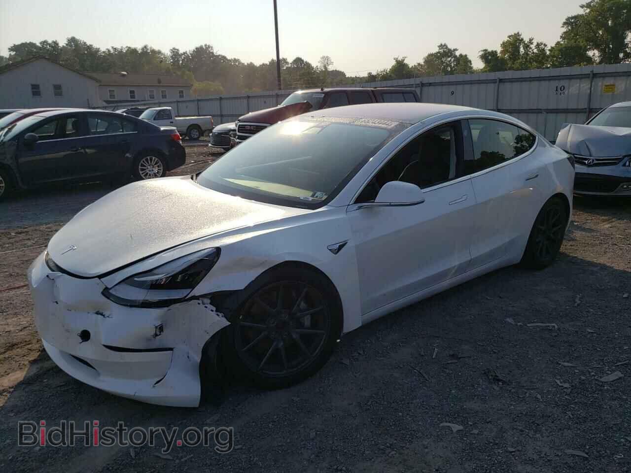 Фотография 5YJ3E1EB2JF055082 - TESLA MODEL 3 2018