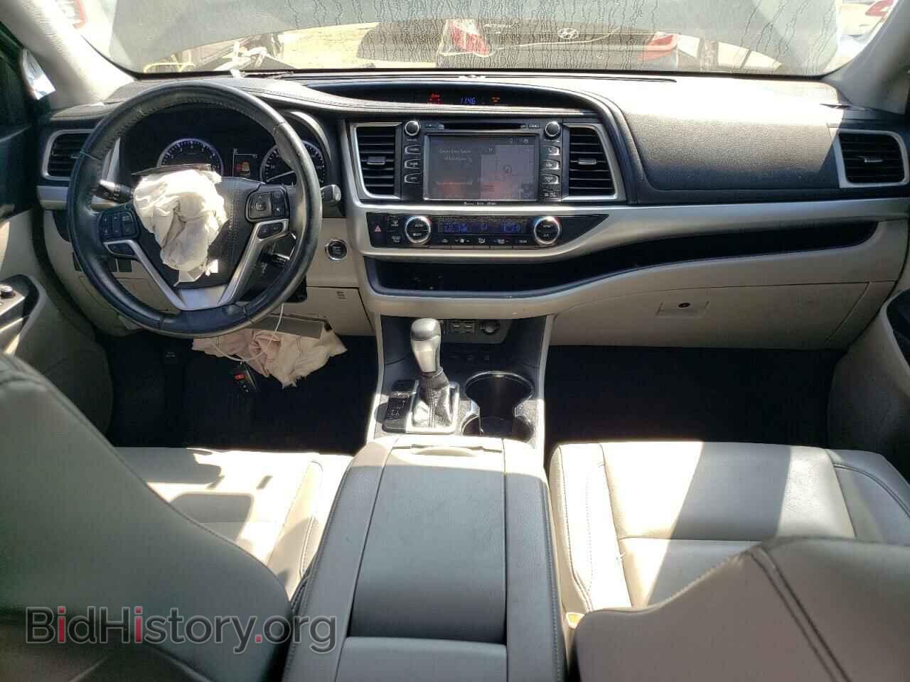 2019 TOYOTA HIGHLANDER - VIN: 5TDJZRFH6KS972732 - Фото 8
