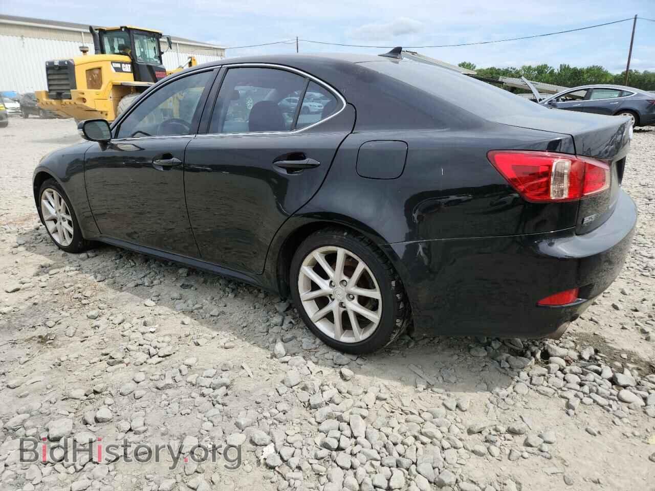 2011 LEXUS IS - VIN: JTHCF5C24B5046098 - Photo 2