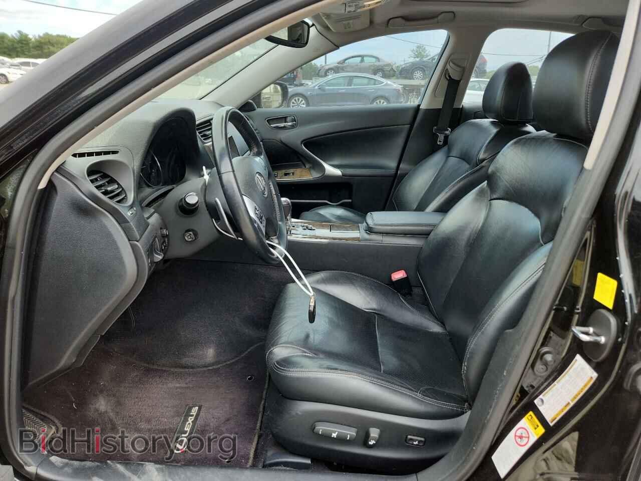 2011 LEXUS IS - VIN: JTHCF5C24B5046098 - Photo 7
