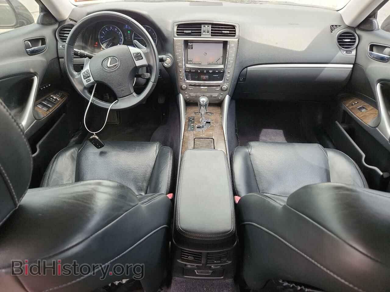 2011 LEXUS IS - VIN: JTHCF5C24B5046098 - Photo 8