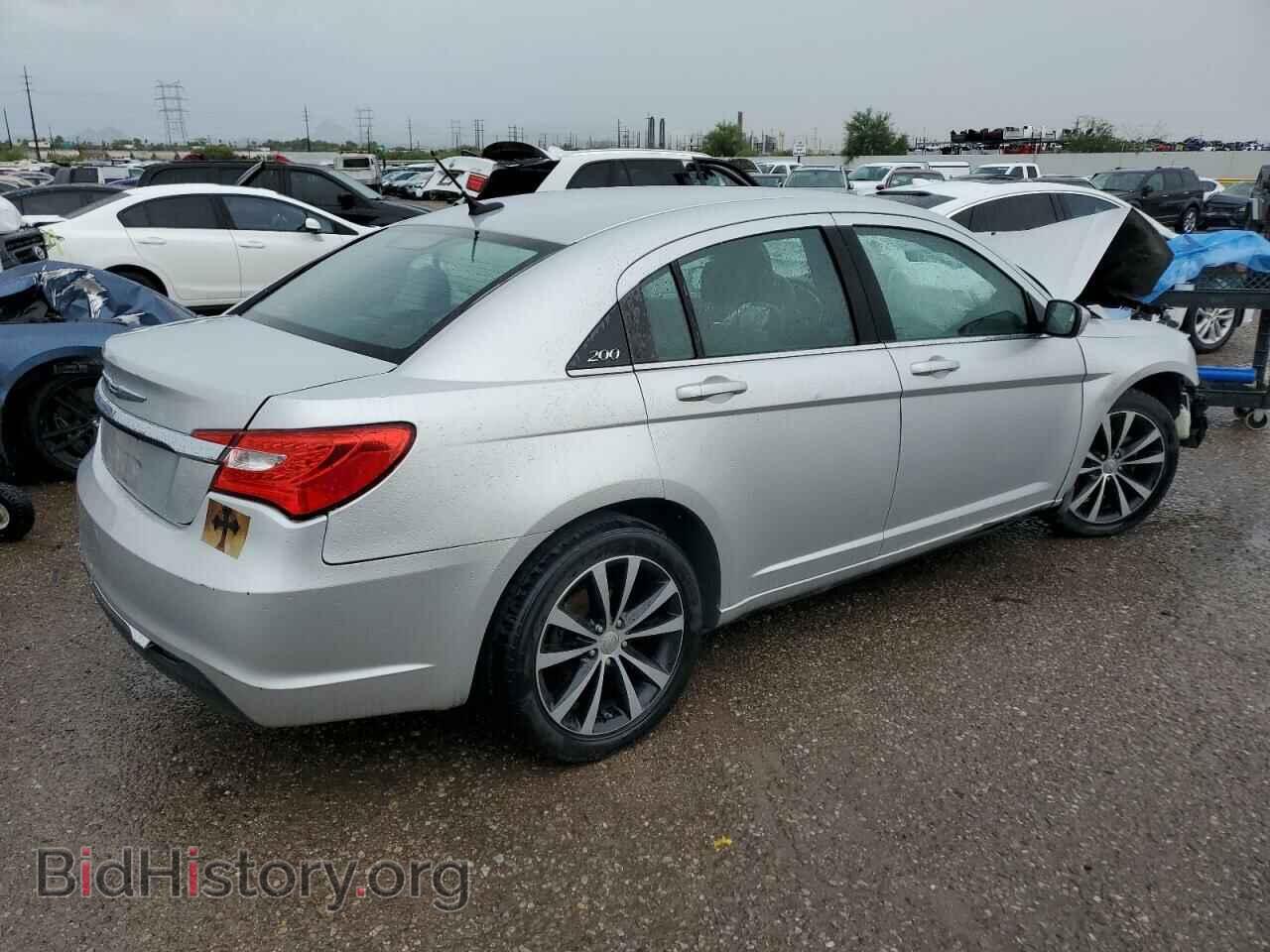 2012 CHRYSLER 200 - VIN: 1C3CCBAB5CN236123 - Фото 3
