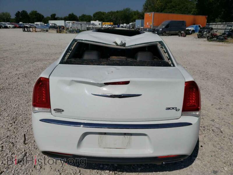 2017 Chrysler 300 (VIN 2C3CCAEG7HH564708) — фото 6 из 12