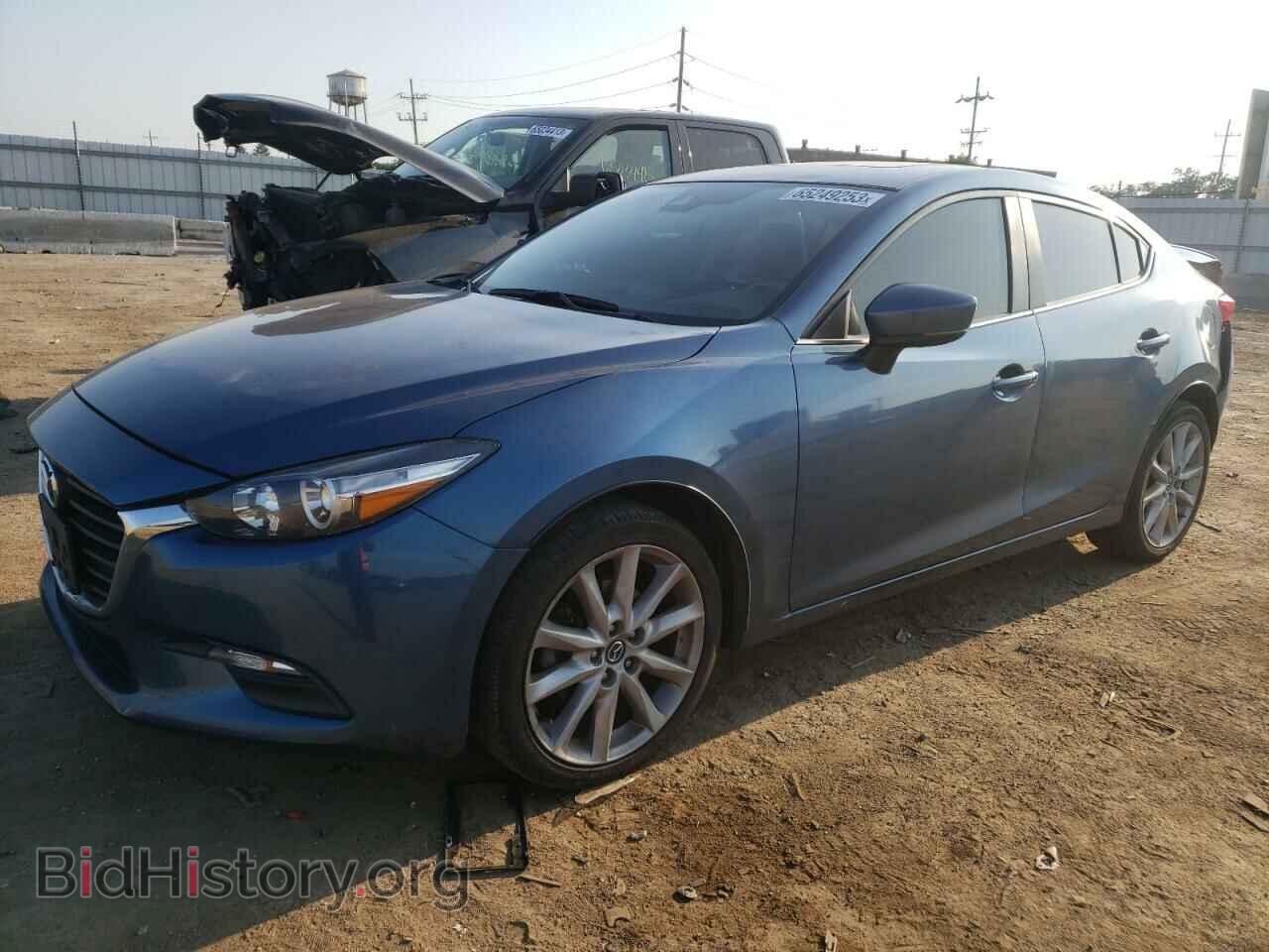 Фотография 3MZBN1V73HM132780 - MAZDA 3 2017
