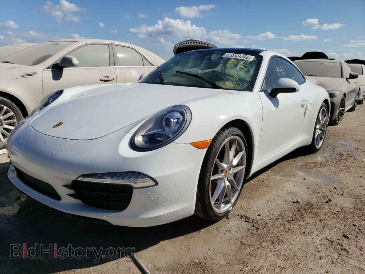 2015 PORSCHE 911 - VIN: WP0AA2A90FS106164 - Фото 2