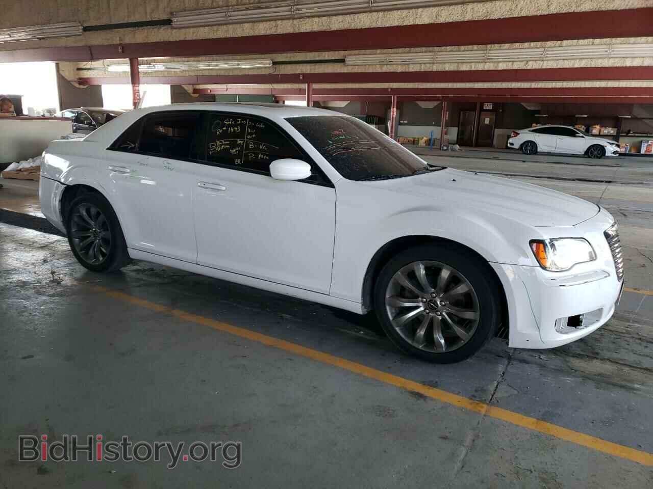 2014 CHRYSLER 300 - VIN: 2C3CCABG3EH347012 - Фото 4