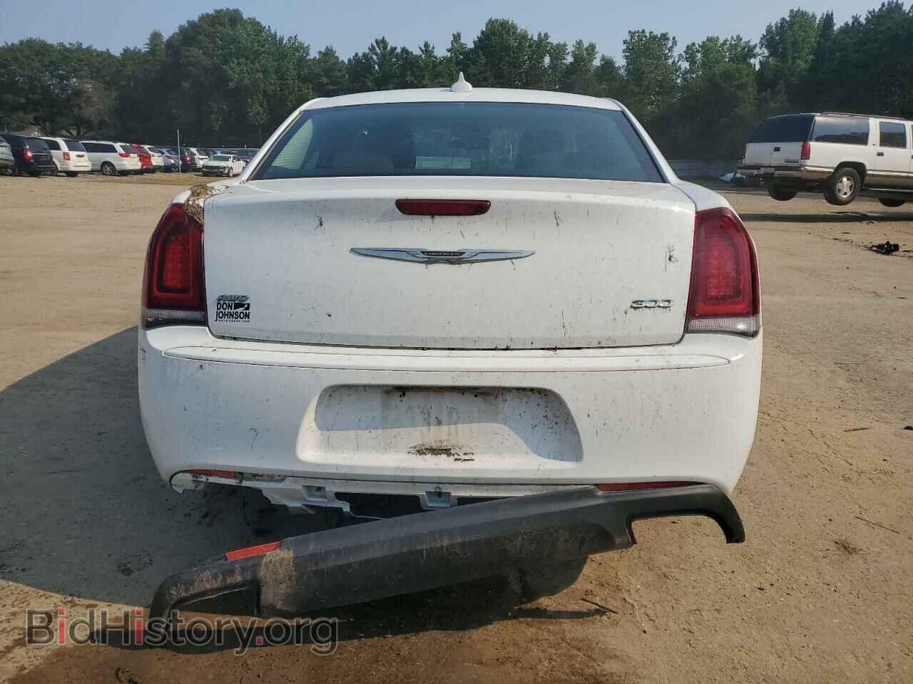 2019 CHRYSLER 300 - VIN: 2C3CCARG9KH560466 - Photo 6