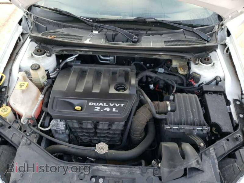 2011 Chrysler 200 (VIN 1C3BC1FB9BN554744) — фото 11 из 12