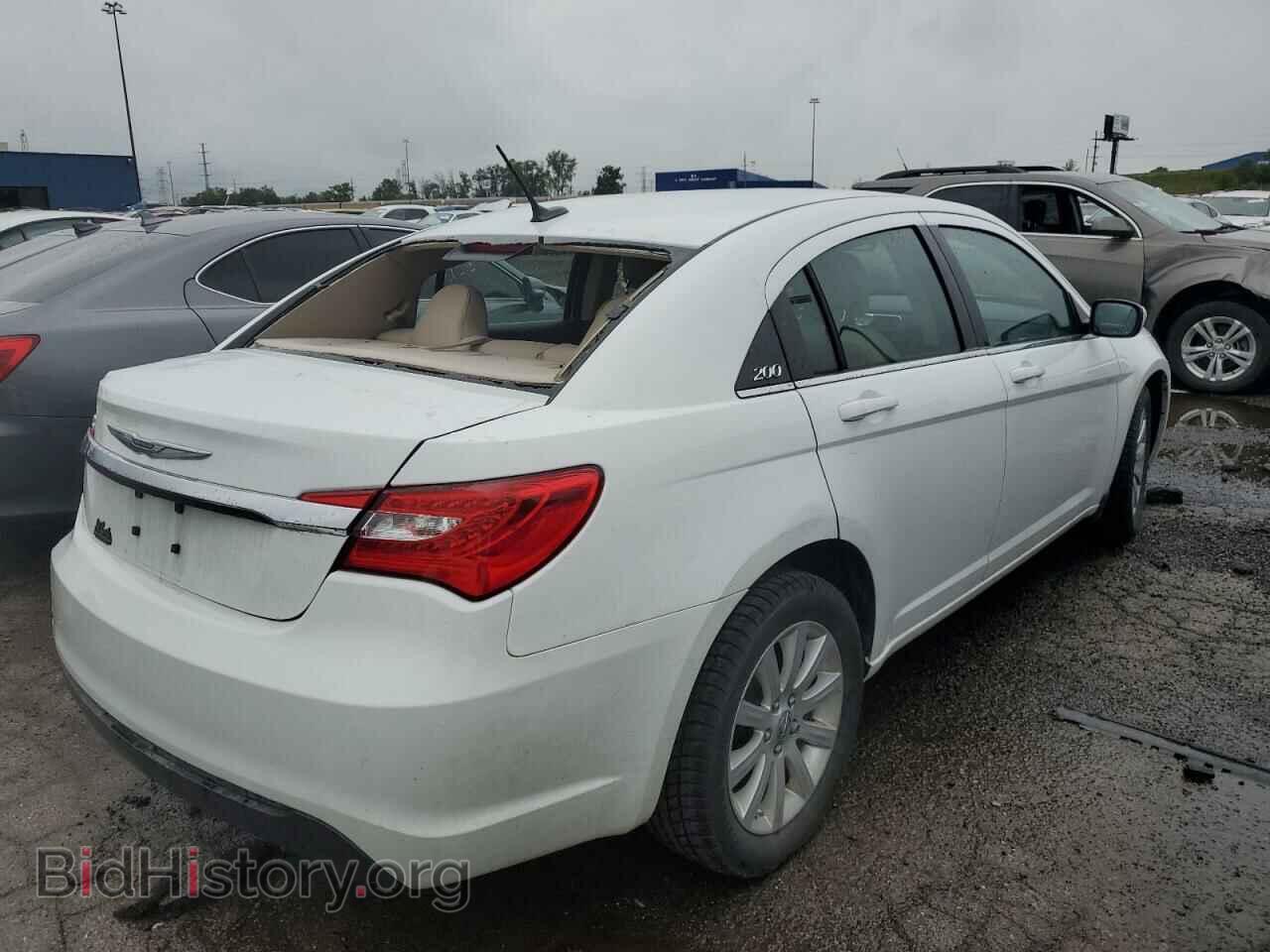 2011 CHRYSLER 200 - VIN: 1C3BC1FB9BN554744 - Фото 3