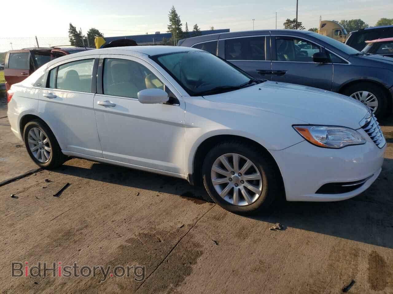 2011 CHRYSLER 200 - VIN: 1C3BC1FB9BN554744 - Фото 4