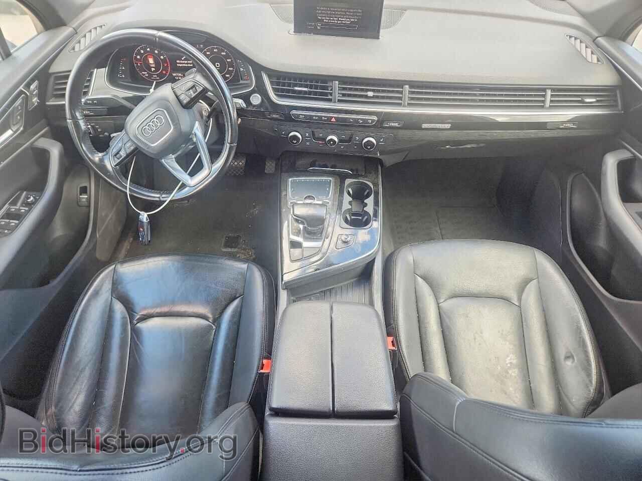 2017 AUDI Q7 - VIN: WA1LAAF76HD037332 - Photo 8