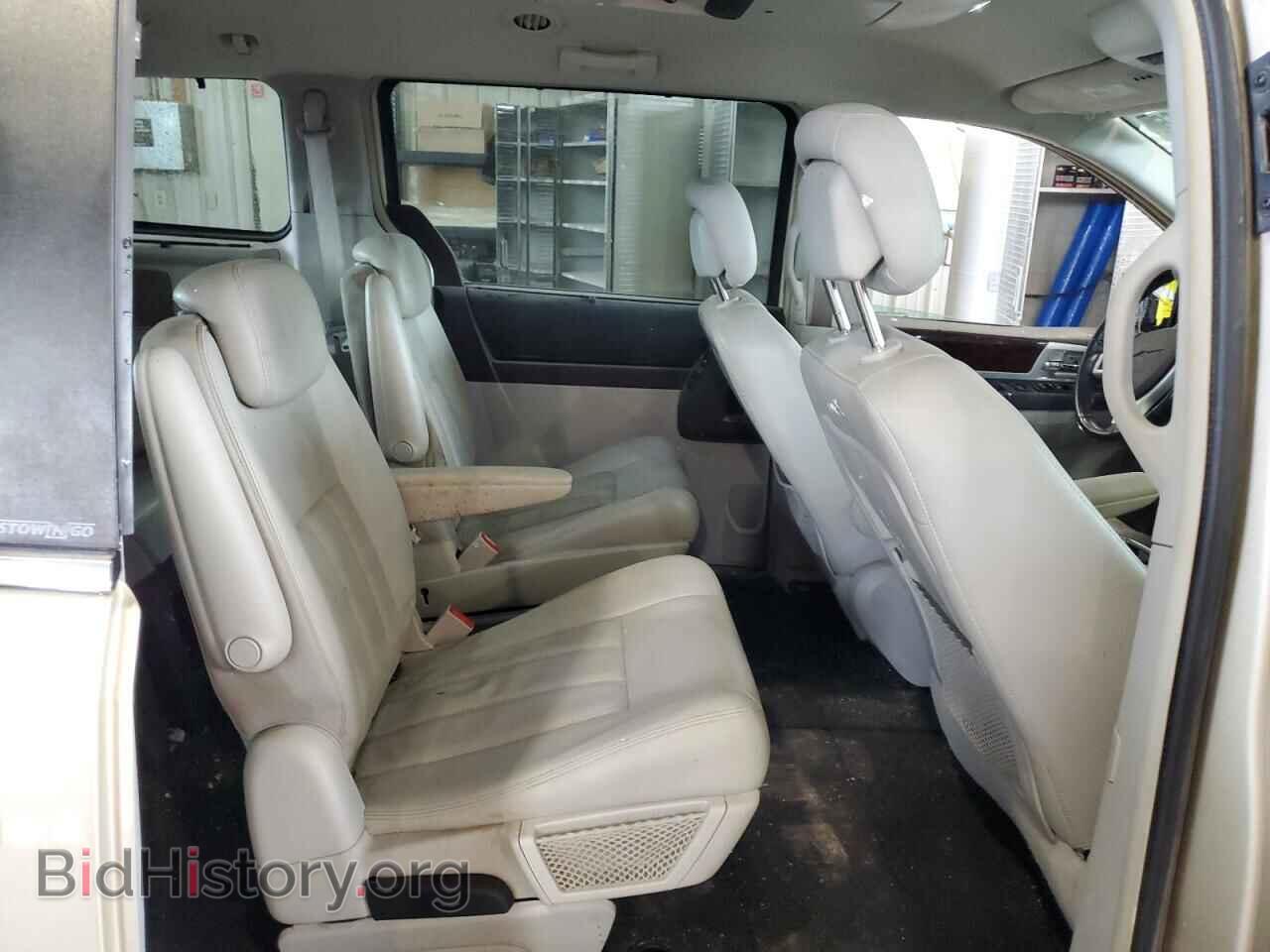 2010 CHRYSLER MINIVAN - VIN: 2A4RR8DX6AR421922 - Фото 3