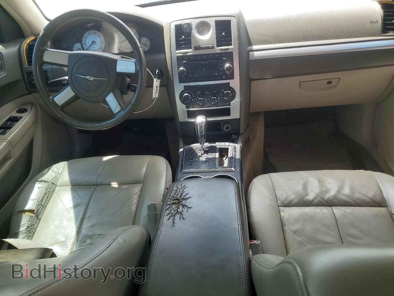 2010 CHRYSLER 300 - VIN: 2C3CA5CVXAH307059 - Фото 8