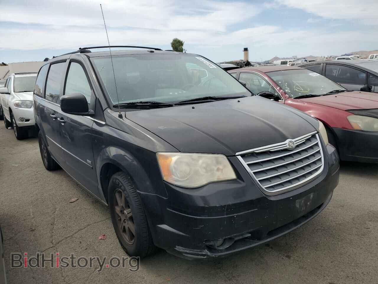 2008 CHRYSLER MINIVAN - VIN: 2A8HR54PX8R818973 - Фото 4