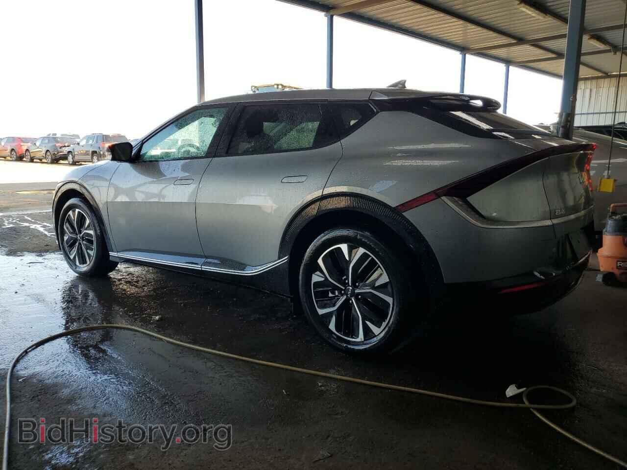 2023 KIA EV6 LIGHT - VIN: KNDC3DLCXP5156559 - Photo 2