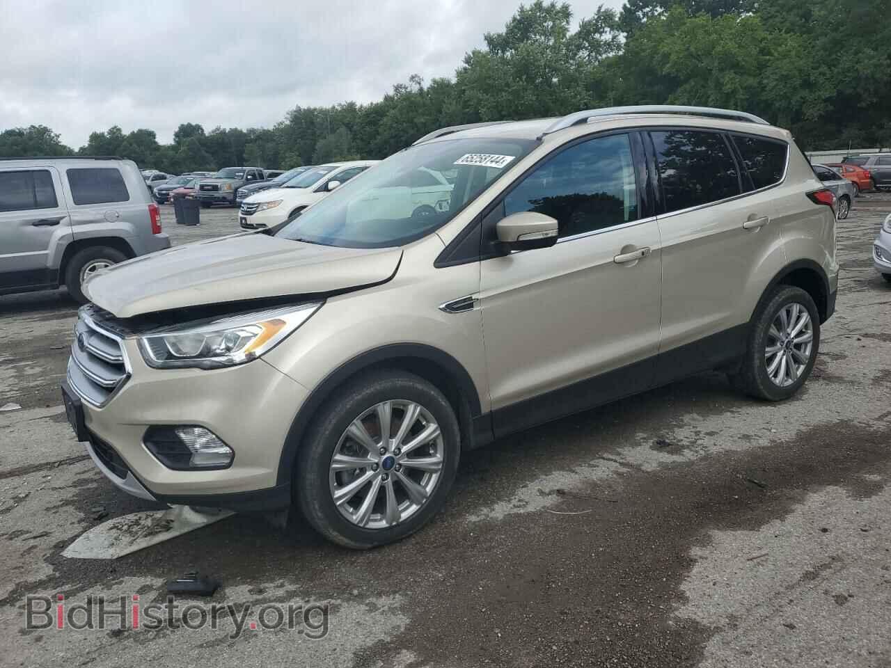 Фотография 1FMCU9J97HUF10073 - FORD ESCAPE 2017