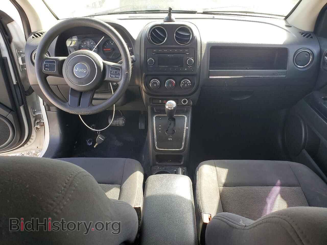 2011 JEEP COMPASS - VIN: 1J4NF1FB7BD244785 - Фото 8