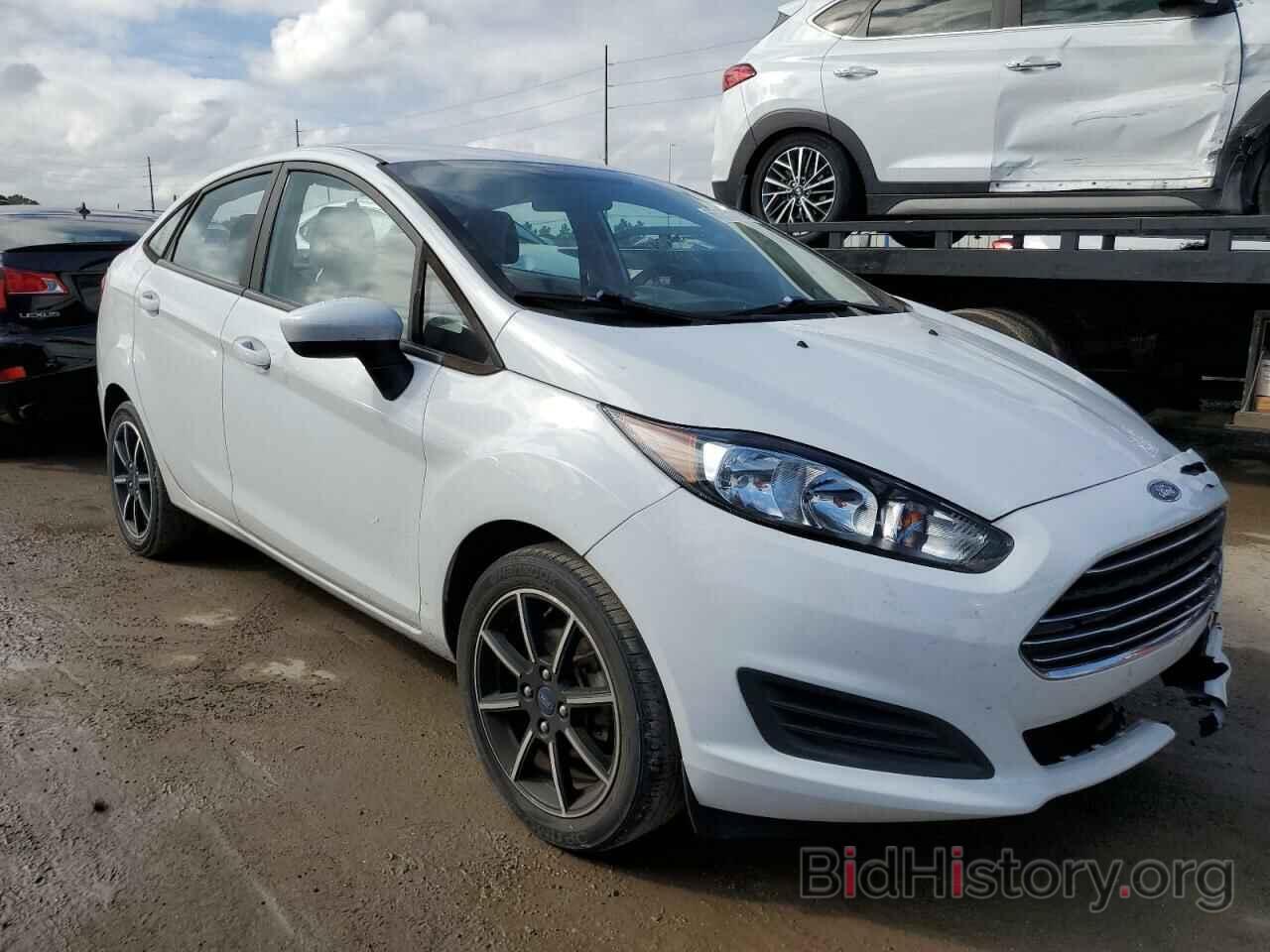 Photo 3FADP4BJ3HM155537 - FORD FIESTA 2017