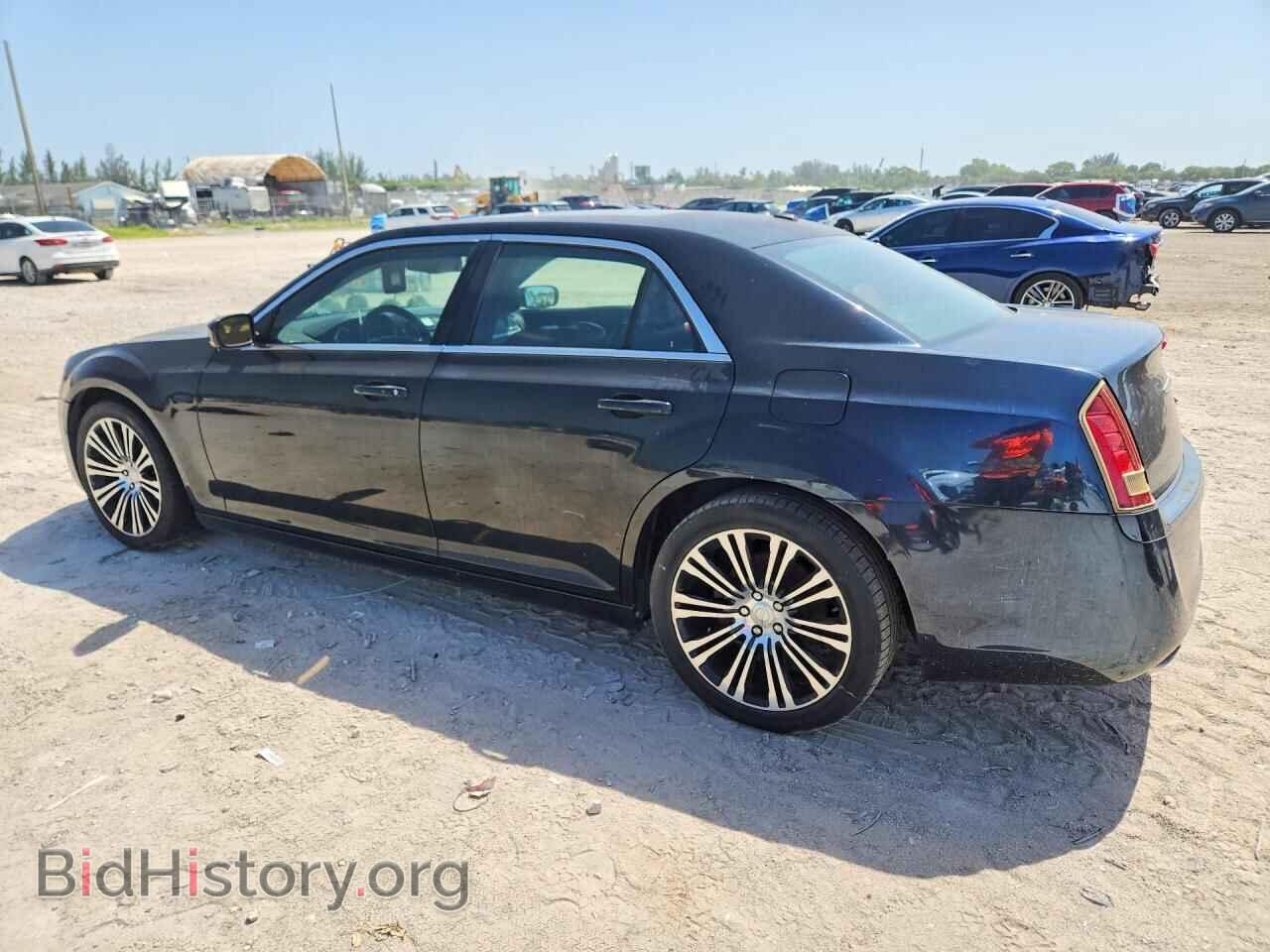 2012 CHRYSLER 300 - VIN: 2C3CCADT1CH194945 - Photo 2