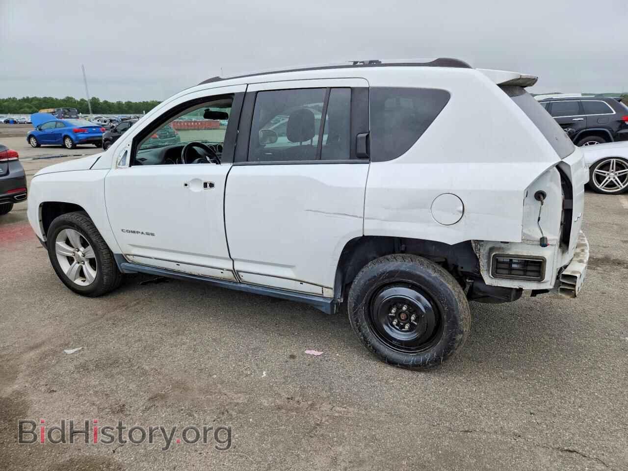 2015 JEEP COMPASS - VIN: 1C4NJDEB8FD333410 - Photo 2