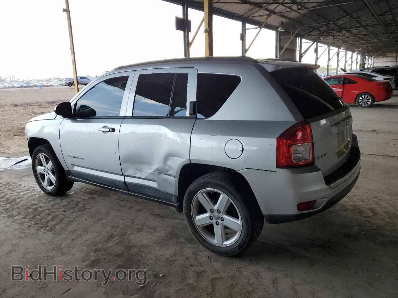 2011 JEEP COMPASS - VIN: 1J4NF5FB8BD257729 - Photo 2