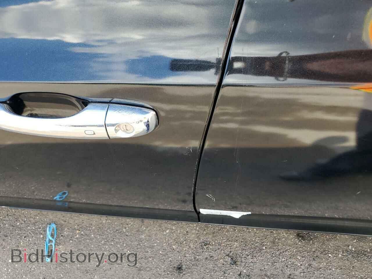 2014 CHRYSLER 300 - VIN: 2C3CCAET8EH118317 - Photo 9