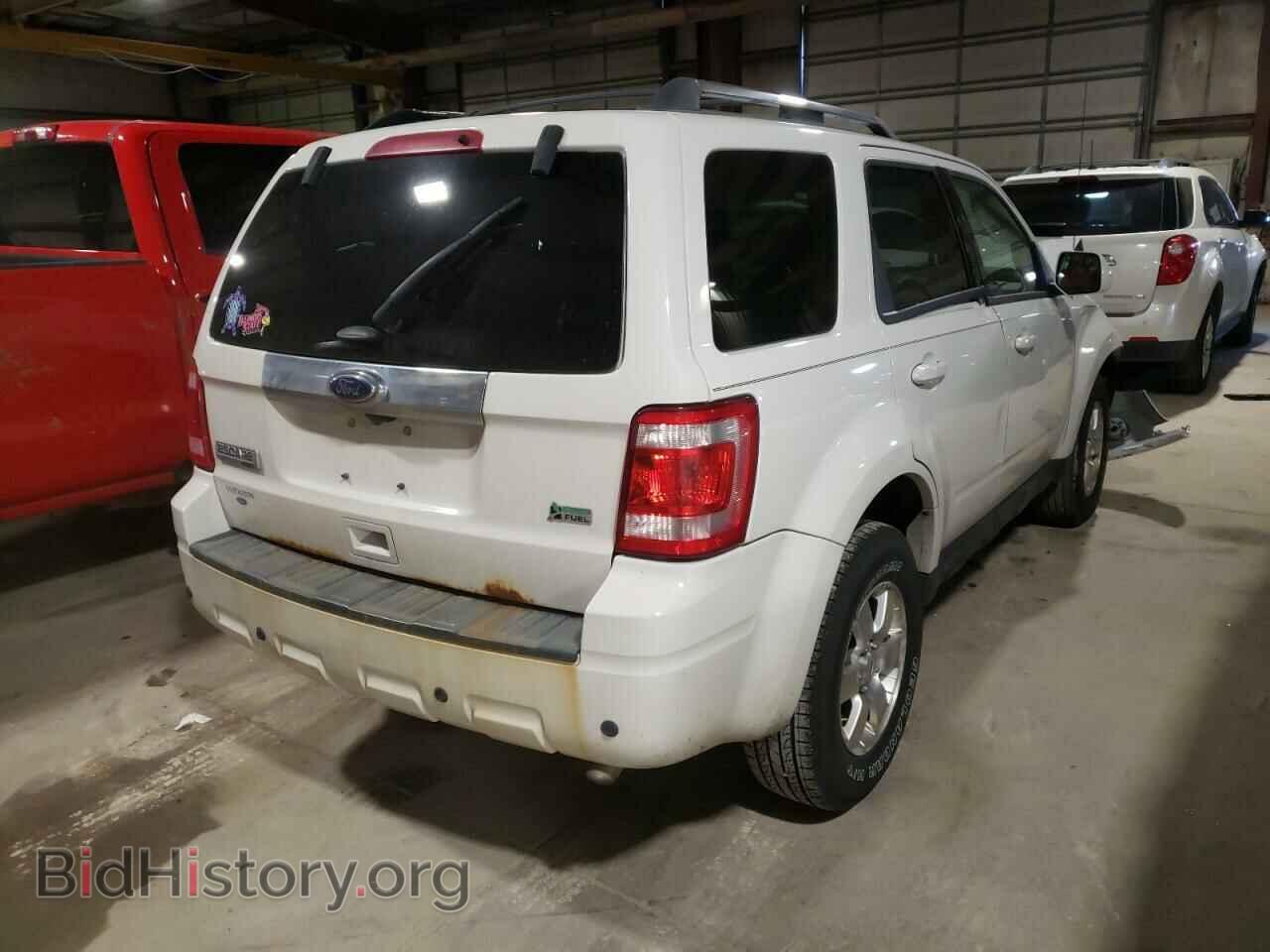 2011 FORD ESCAPE - VIN: 1FMCU0EG5BKB77802 - Фото 4