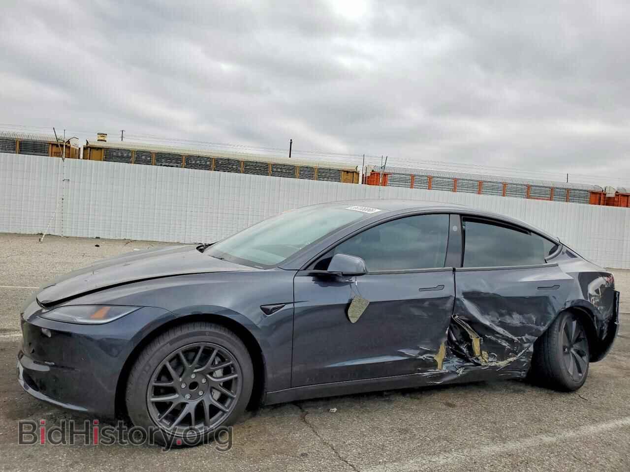 Фотография 5YJ3E1EA5TF196402 - TESLA MODEL 3 2026
