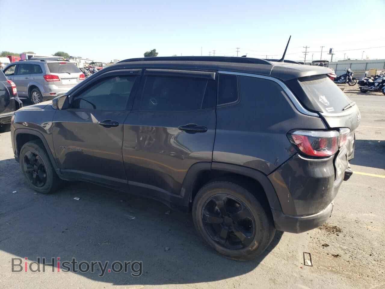 2017 JEEP COMPASS - VIN: 3C4NJDBB2HT674755 - Photo 2