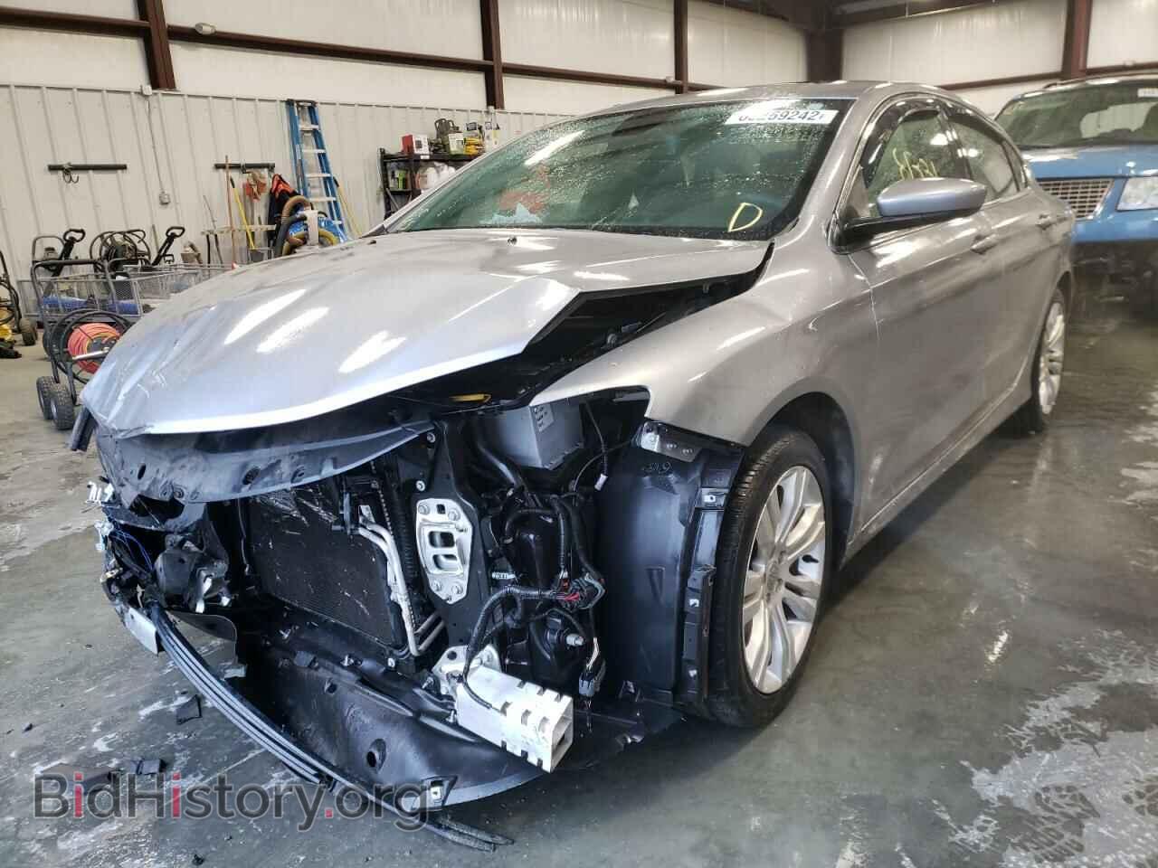 2016 CHRYSLER 200 - VIN: 1C3CCCAB0GN118735 - Фото 2