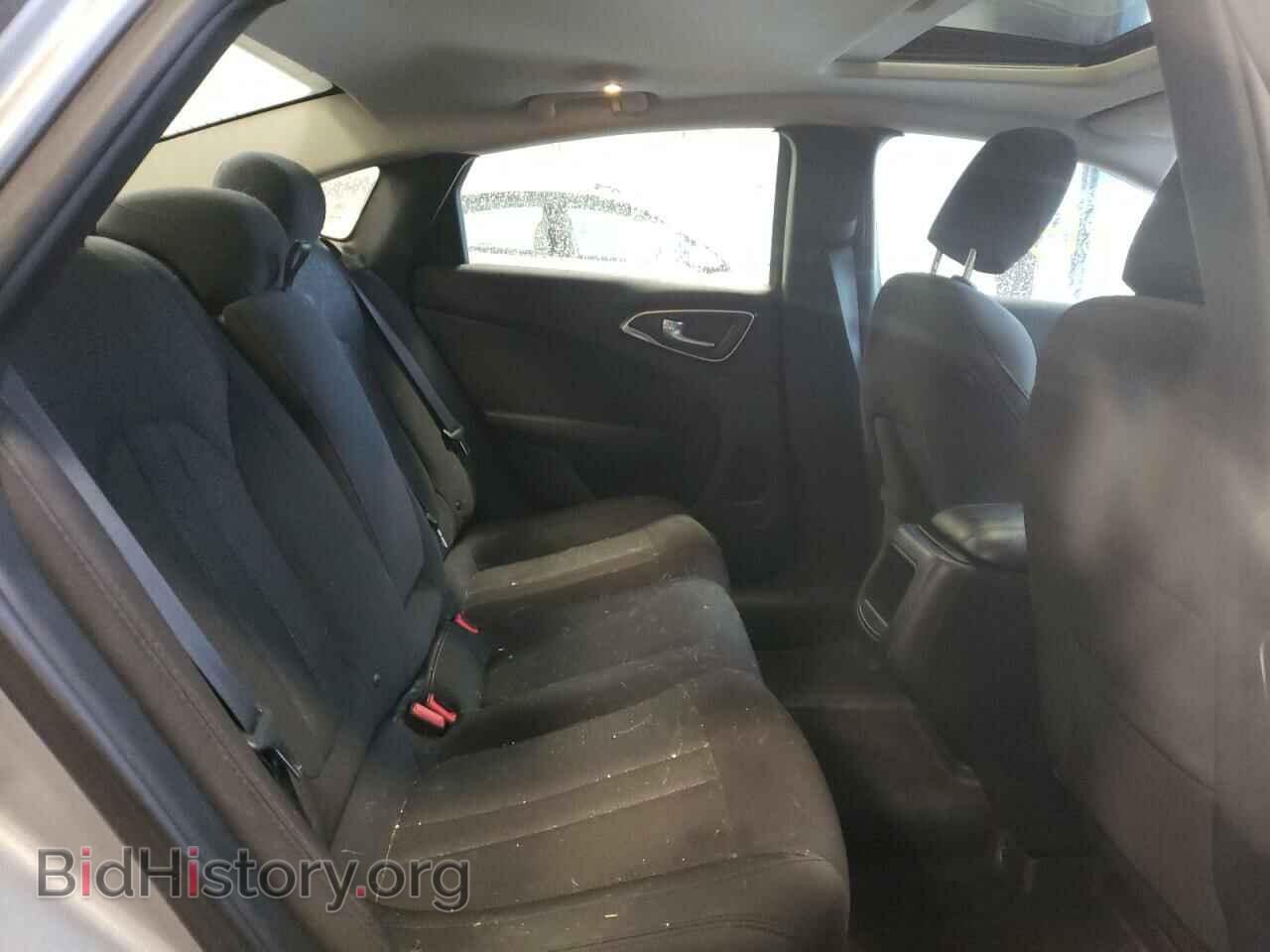 2016 CHRYSLER 200 - VIN: 1C3CCCAB0GN118735 - Фото 6