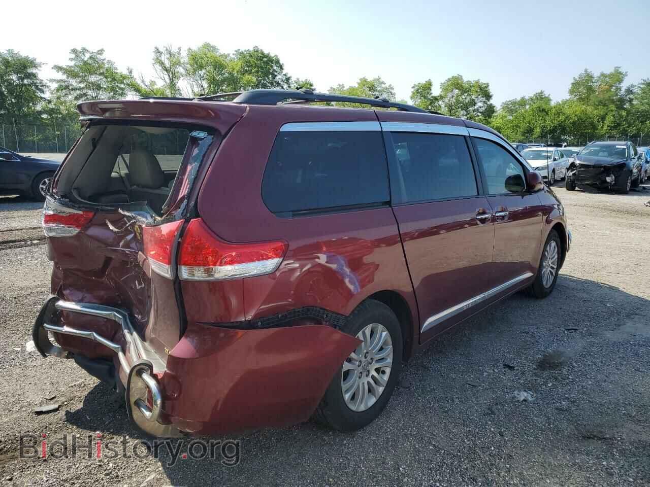 2012 TOYOTA All Models - VIN: 5TDYK3DC3CS241720 - Фото 3