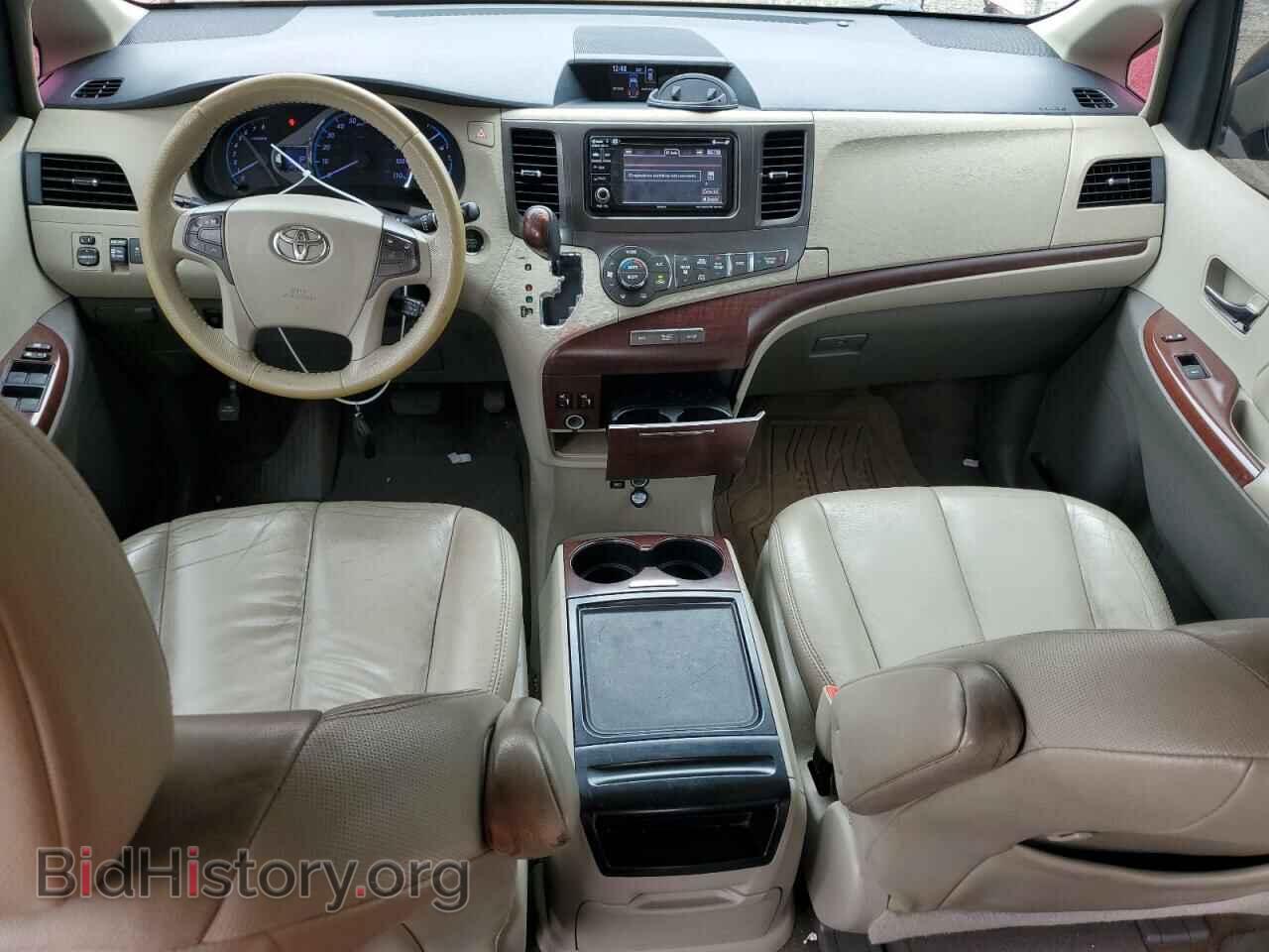 2012 TOYOTA All Models - VIN: 5TDYK3DC3CS241720 - Фото 8