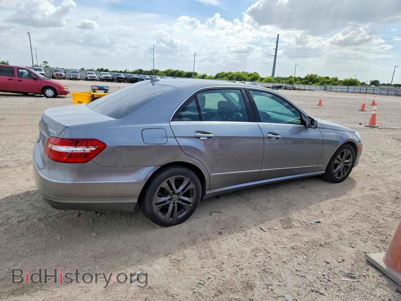 2011 MERCEDES-BENZ E-CLASS - VIN: WDDHF2EB3BA378291 - Photo 3