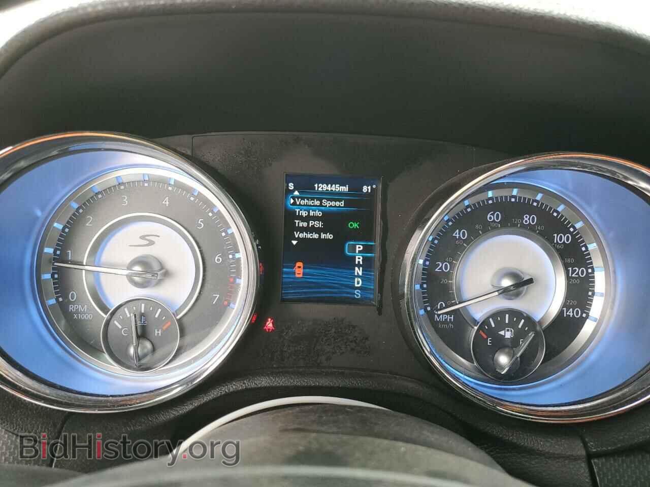2014 CHRYSLER 300 - VIN: 2C3CCAGG8EH381875 - Фото 9