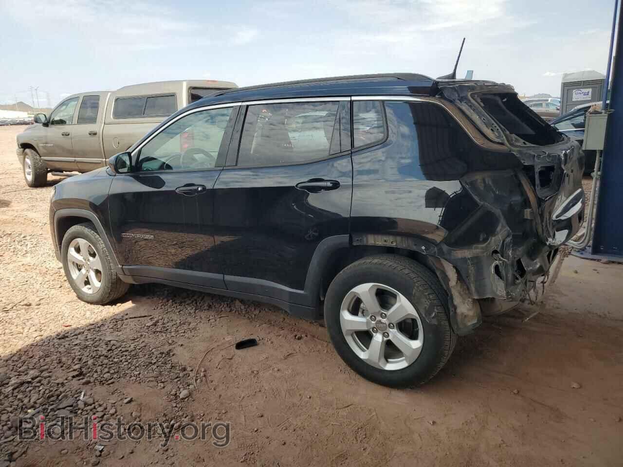 2017 JEEP COMPASS - VIN: 3C4NJCBB6HT617243 - Photo 2