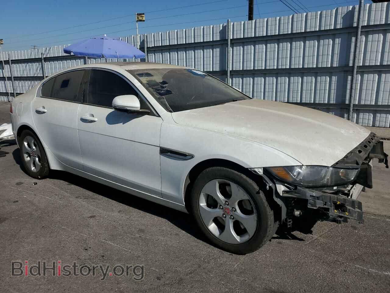 2017 JAGUAR XE - VIN: SAJAR4BG4HA977645 - Фото 4