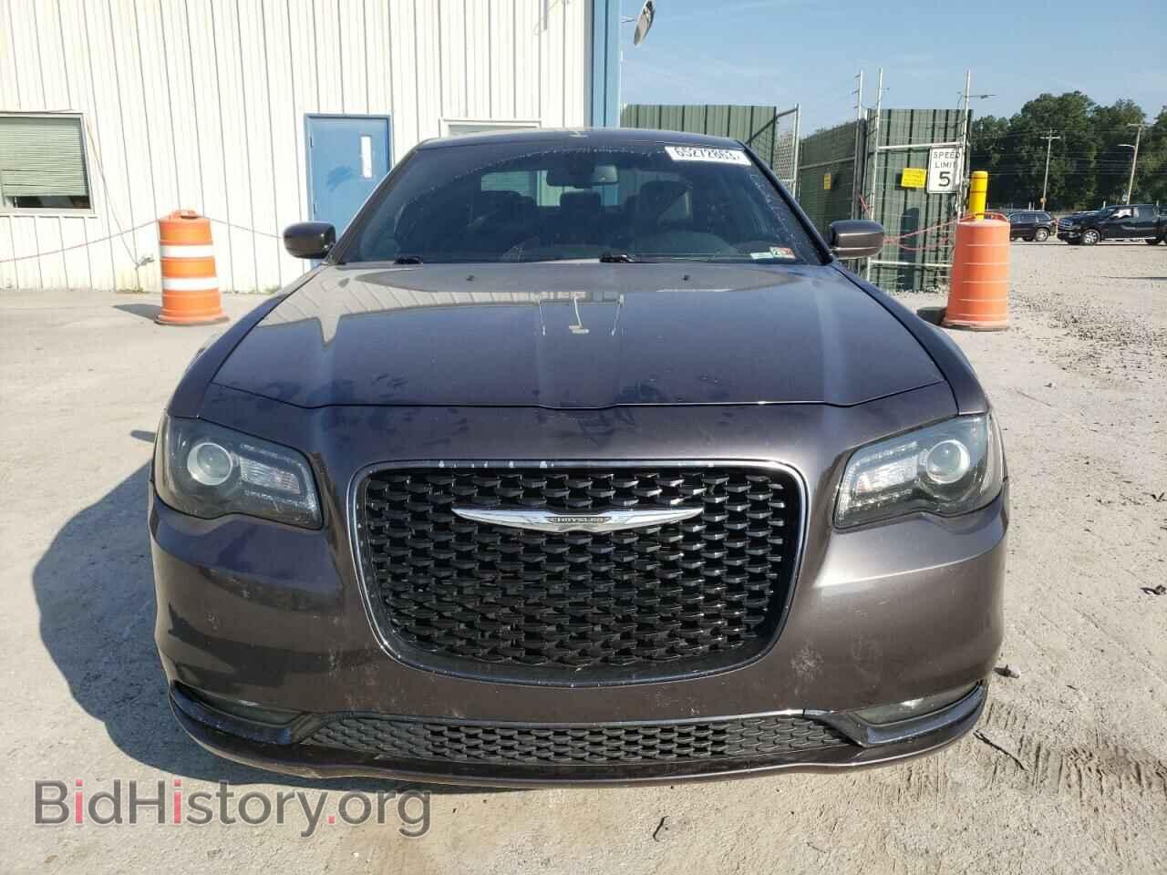 2019 CHRYSLER 300 - VIN: 2C3CCAGG0KH542599 - Фото 5