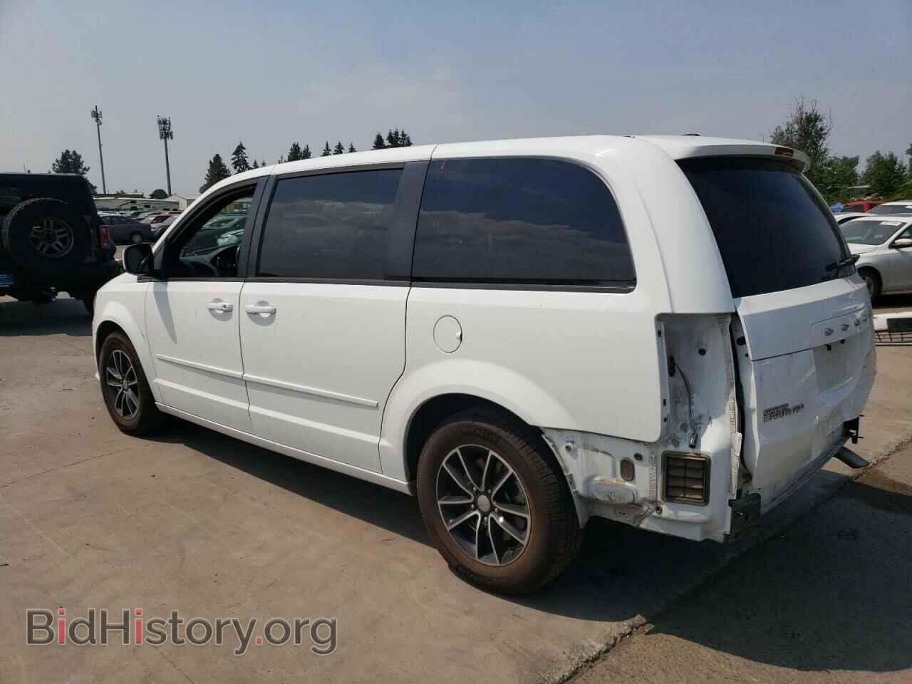 2017 DODGE CARAVAN - VIN: 2C4RDGBG9HR567680 - Фото 2