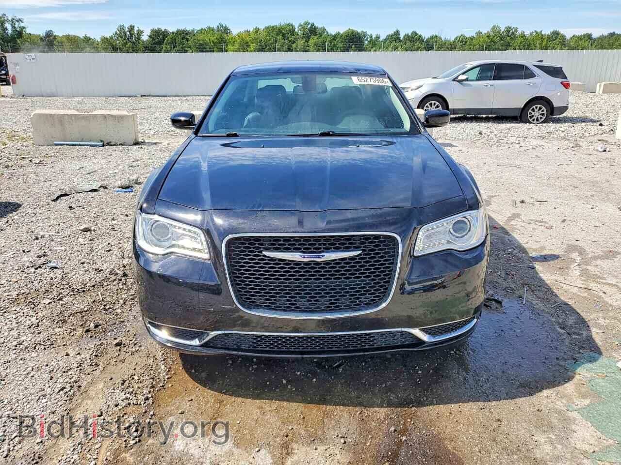 2019 CHRYSLER 300 - VIN: 2C3CCAAG2KH548011 - Фото 5