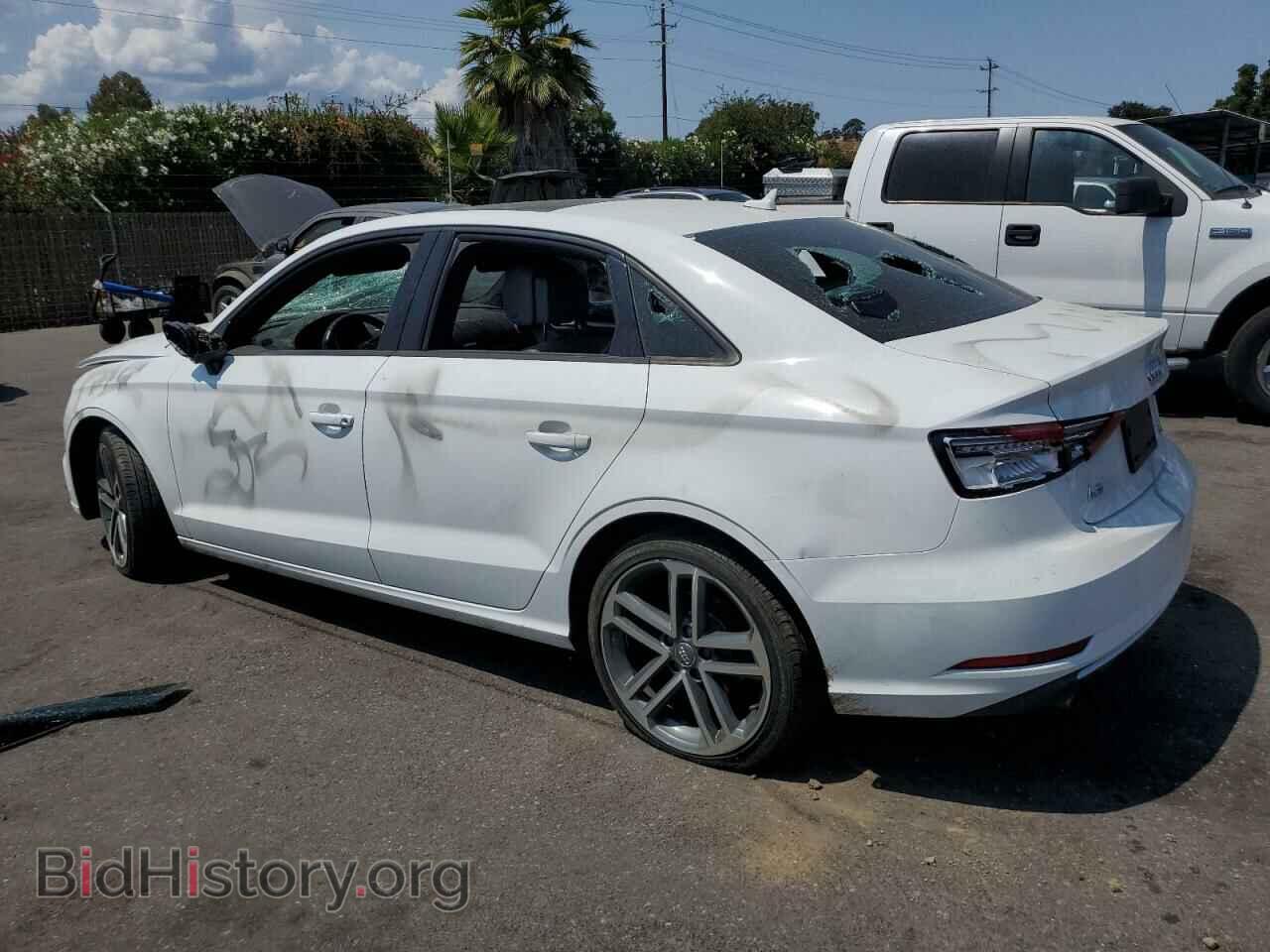 2018 AUDI A3 - VIN: WAUB8GFF9J1088612 - Фото 2