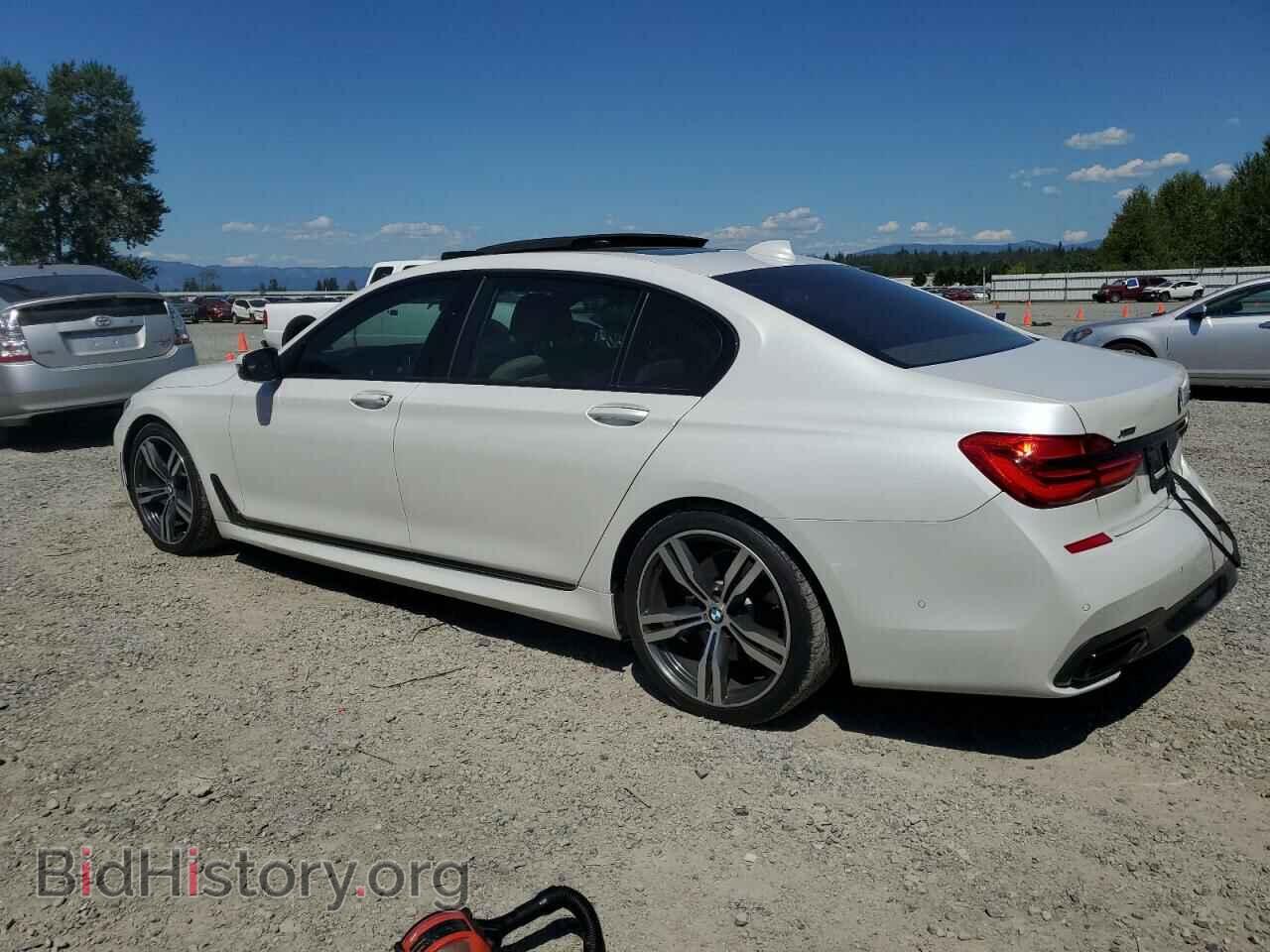 2016 BMW 7 SERIES - VIN: WBA7F2C52GG416730 - Фото 2