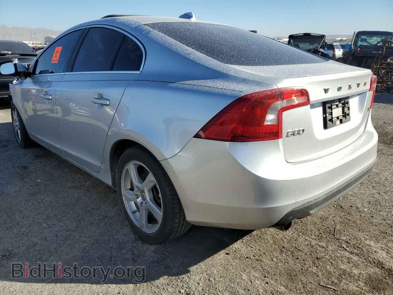 2012 VOLVO S60 - VIN: YV1622FSXC2048309 - Фото 3