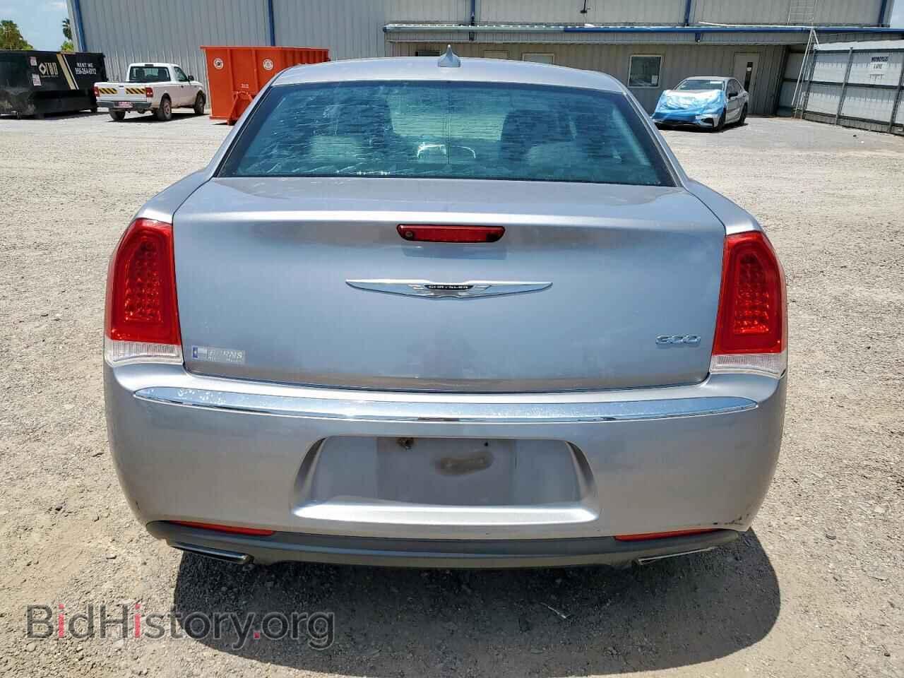 2015 CHRYSLER 300 - VIN: 2C3CCAAG9FH930316 - Фото 6