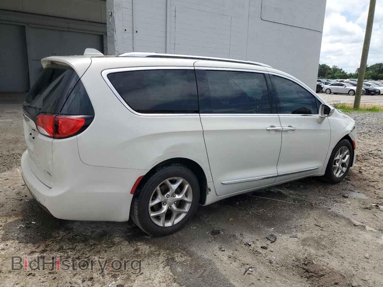 2017 CHRYSLER PACIFICA - VIN: 2C4RC1GG8HR657606 - Фото 3
