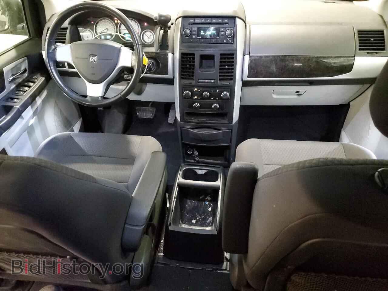 2010 DODGE CARAVAN - VIN: 2D4RN5D17AR460078 - Фото 8
