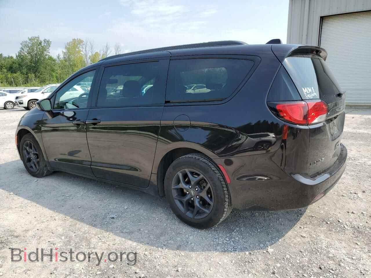 2019 CHRYSLER PACIFICA - VIN: 2C4RC1BG2KR604981 - Фото 2