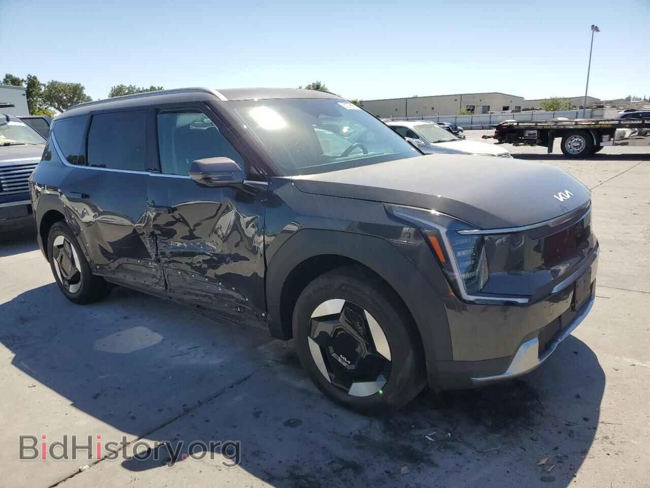 2024 KIA EV9 WIND - VIN: KNDAFFS54R6038145 - Фото 4